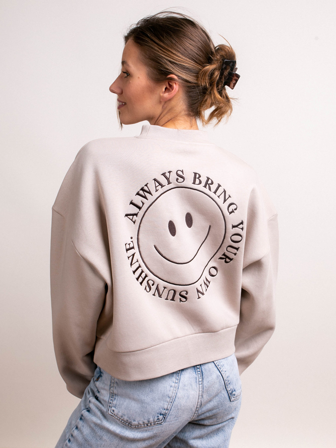 Smiley Woman Sweater - Cappuccino