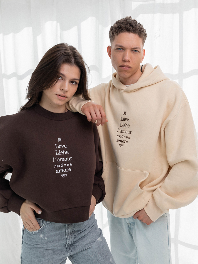 Love is universal - Woman Sweater brown